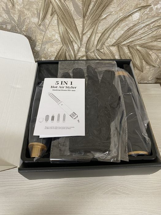 Новий Фен Дайсон стайлер 5 в 1