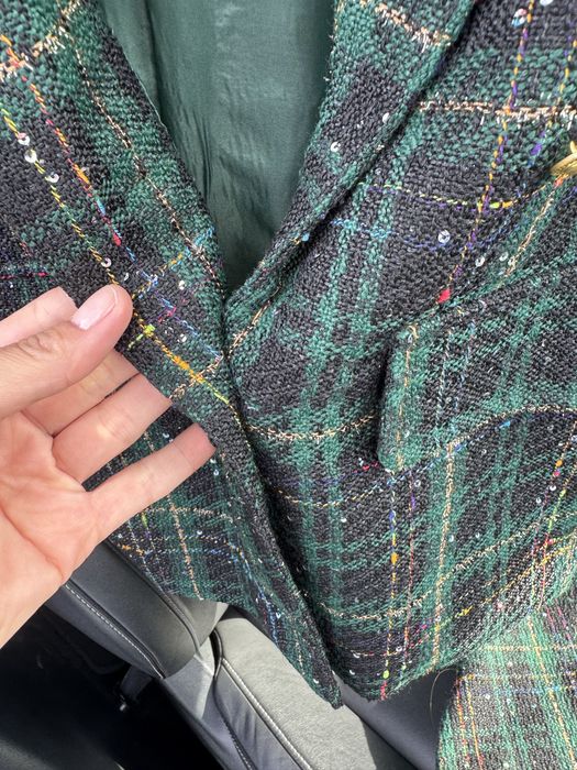 Костюм с твида, новый