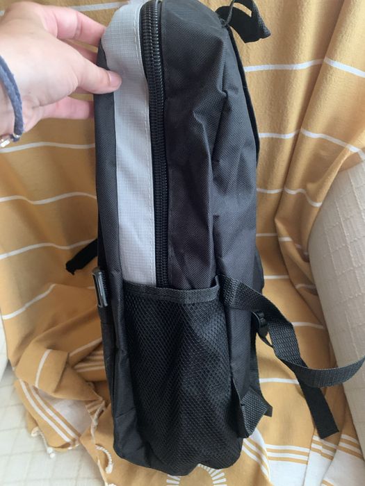 Mochila escolar Preta. Marca Oromi