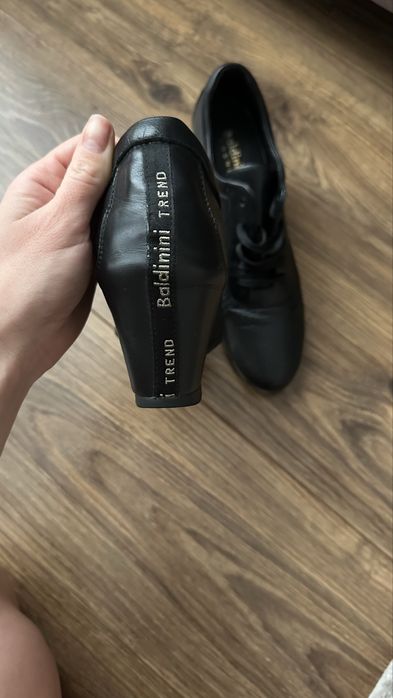 Черевики Baldinini  40 розмір