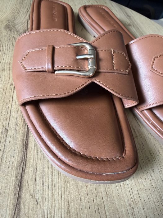 Damskie brązowe klapki caramel camel 40/41 primark