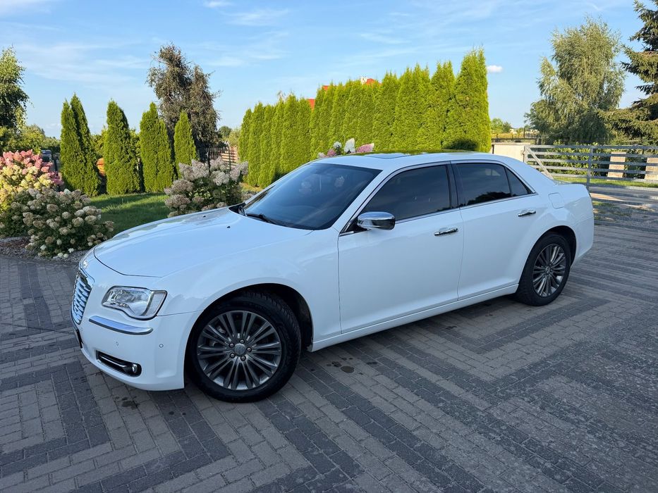 Chrysler 300C 300c zadbany, ładny stan 2014 rok, silnik3,6  296KM.