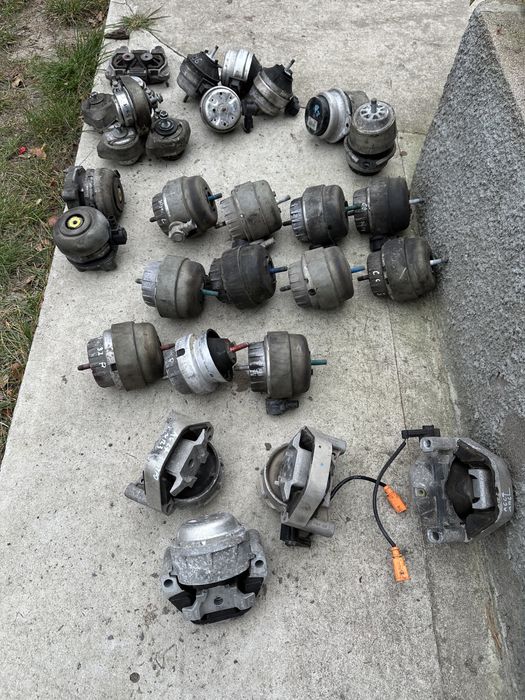 Подушка двигуна , коробки Ауді а6 с6, а6 с7