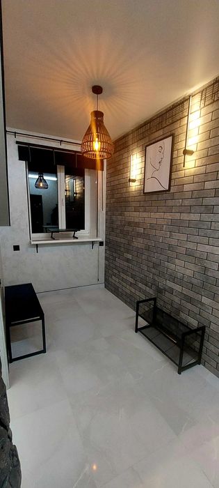 Нова шикарна 2 кімнатна квартира в центрі старого міста.