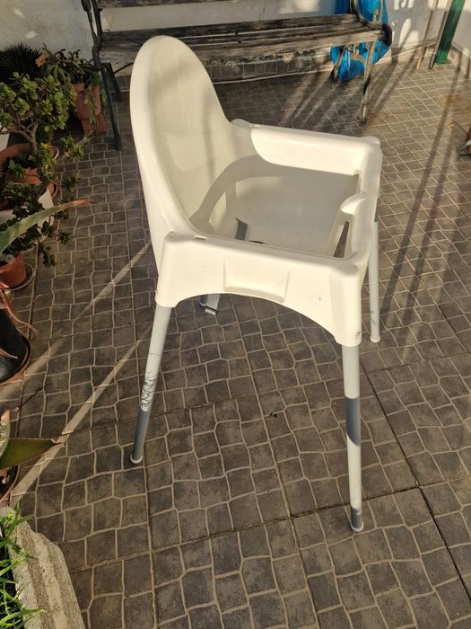 Cadeira de refeição para bebé