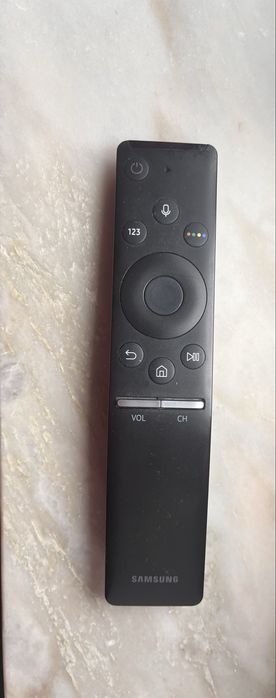 Samsung Crystal UHD (4K) 40”