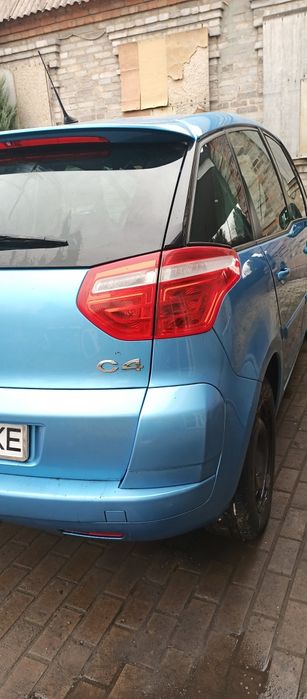 Продам Citroen C4 Picasso
