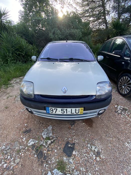 Clio 1.4 Gasolina – Barato para Despachar (Projeto ou Peças)