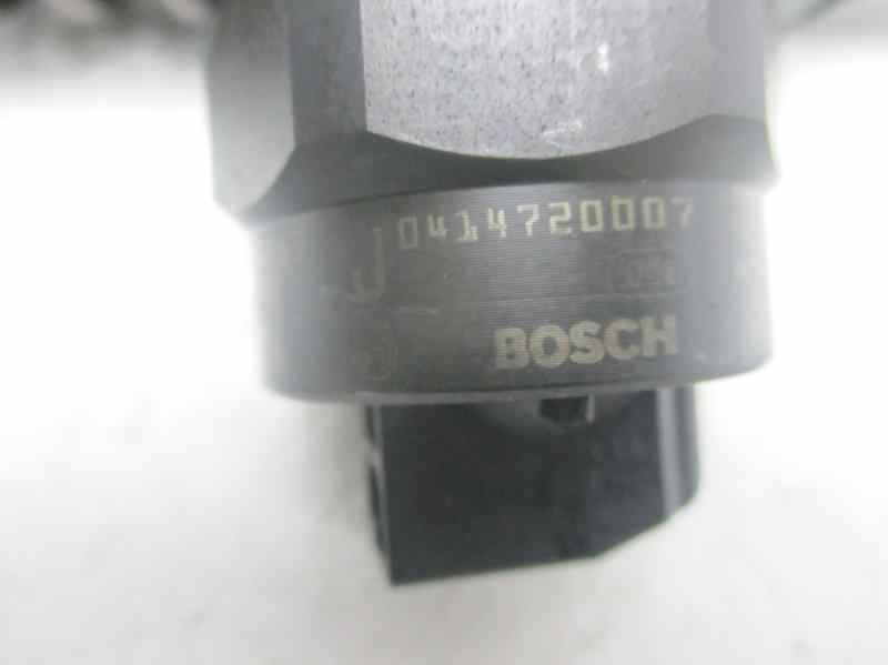 INJETOR VOLKSWAGEN BORA 1999 -038130073F