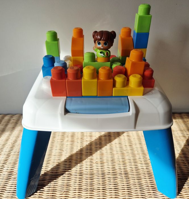 Mesa mega block / Fisher Price (pvp 33€)