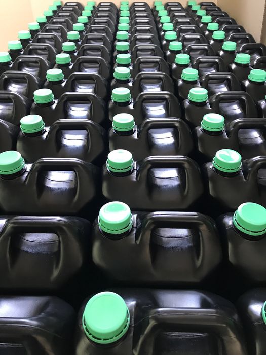 Kanistry 5l, butelki 0,5l, opakowania, pojemniki, butelki, HDPE, PET.
