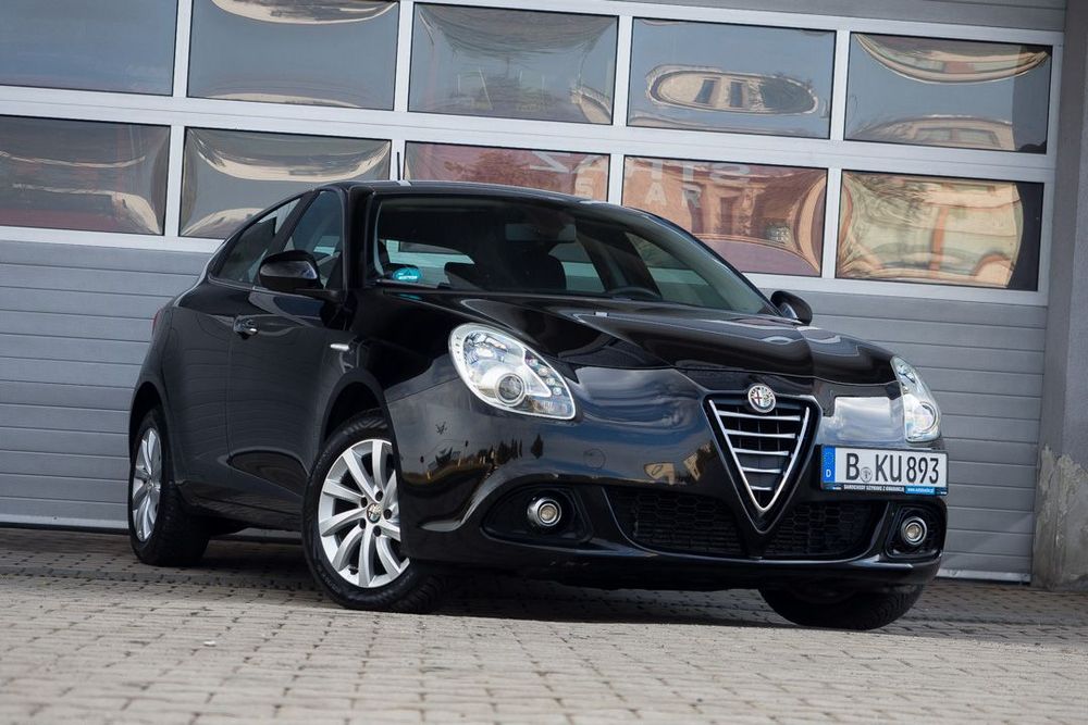 Alfa Romeo Giulietta 1.4 120KM LIFT UConnect Alufelgi Klimatronic Tempomat Opłacona GWARA