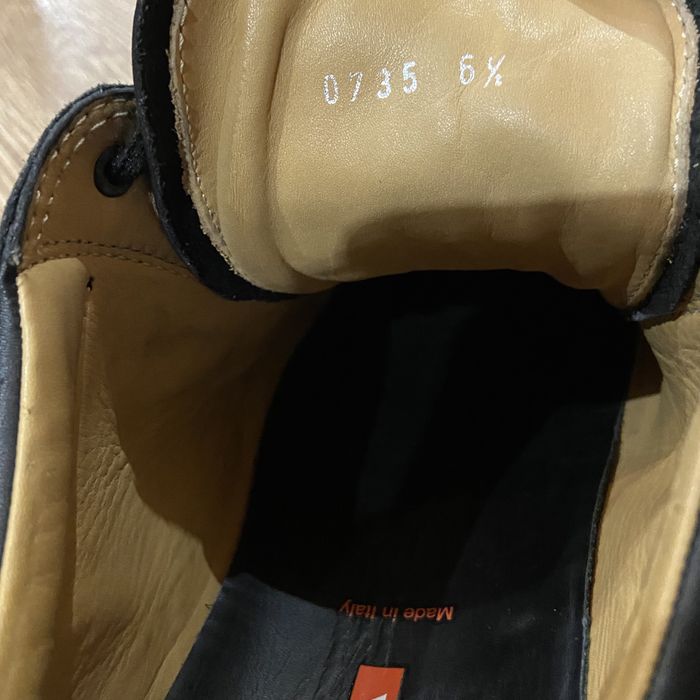 Prada leather взуття