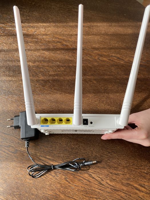 Роутер Tenda F3 N300