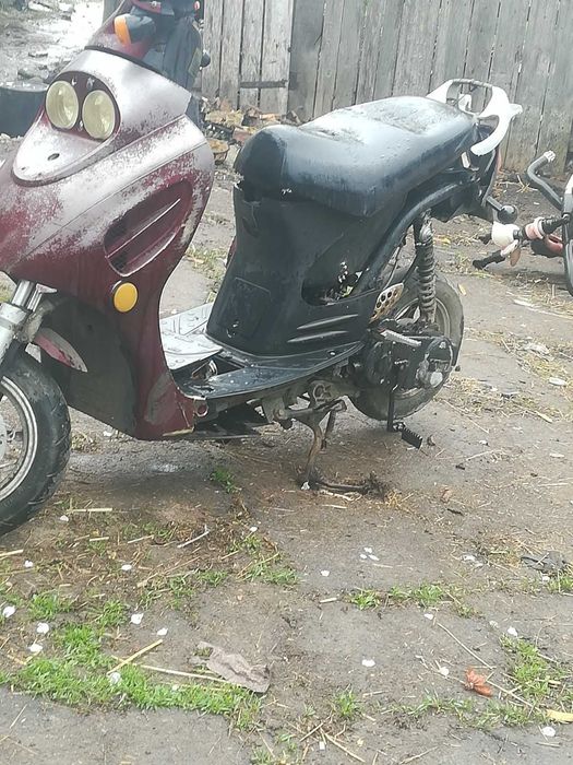 Продам скутер на ходу
