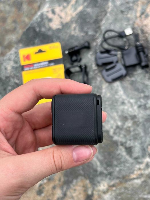 Екшн-камера GoPro Hero Session 1, з кріпленням для військових.