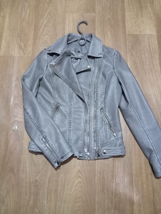 Куртка жіноча з еко шкіри ,розмір S