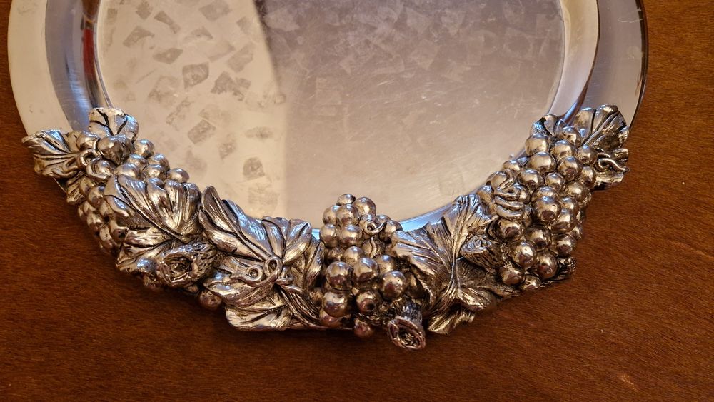 Patera posrebrzana duża z ozdobą