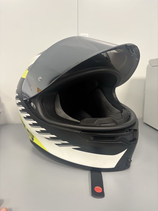 Capacete AGV K6 VR46 (ML) – Como novo + extras