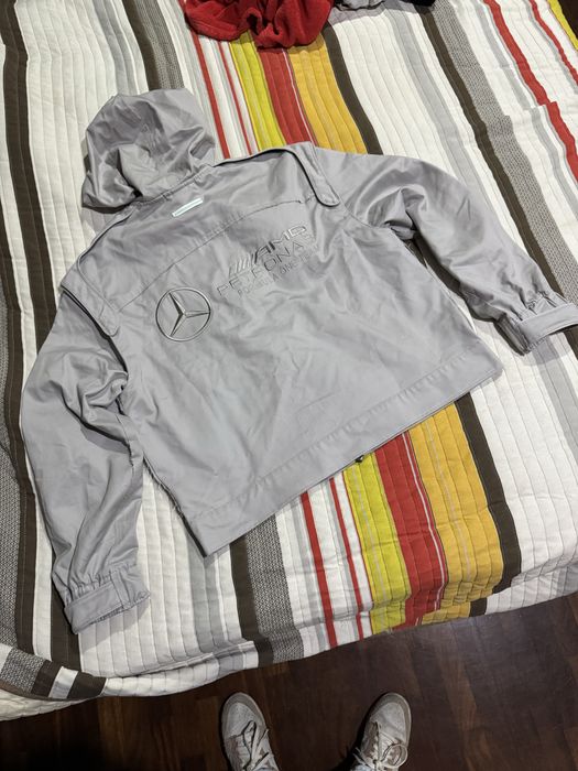 Bad Bunny x Mercedes AMG Petronas F1 Team – Zip-Up Track Top