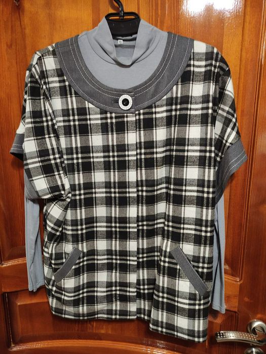 Женский брючный костюм