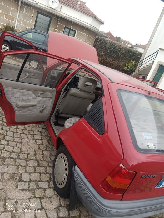Opel Kadett como novo