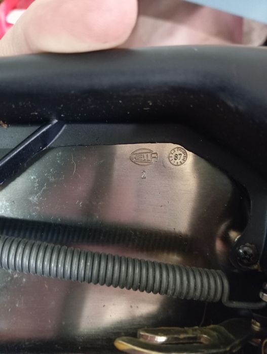 Vidros farol  + espelho esquerdo Mercedes w115 novos (NOS)