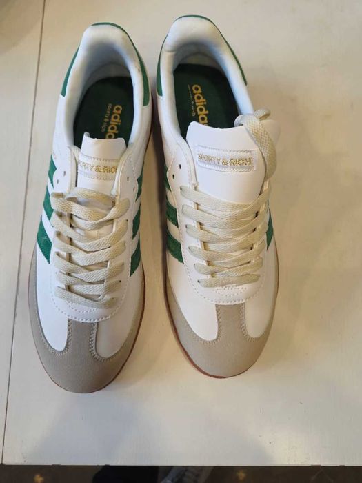 Кросовкі, кеди Adidas