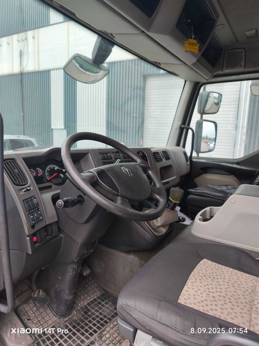 renault midlum  2013