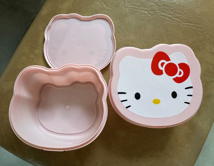 2 Caixas Hello Kitty