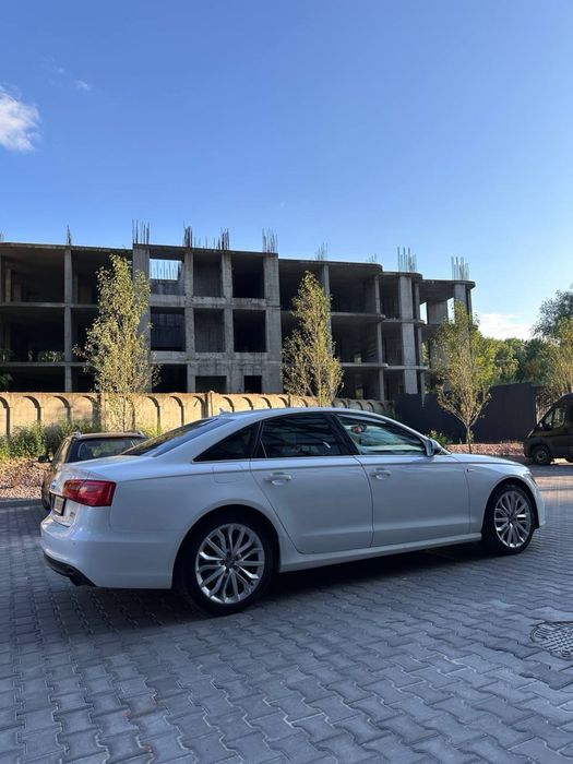 Продам Audi A6 2014
