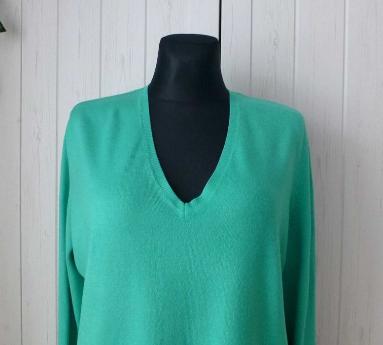 Debenhams  turkusowy damski sweter w serek 48