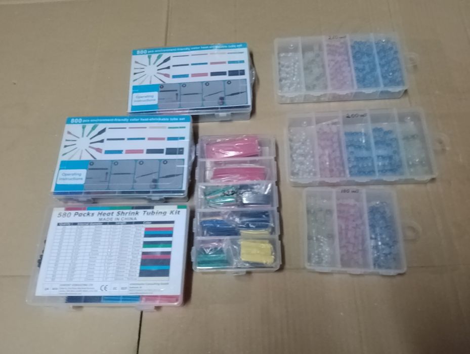 Набір термо усадки та термо усадки з оловом.