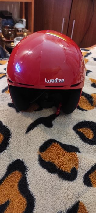 Sprzedam dziecięcy kask narciarski