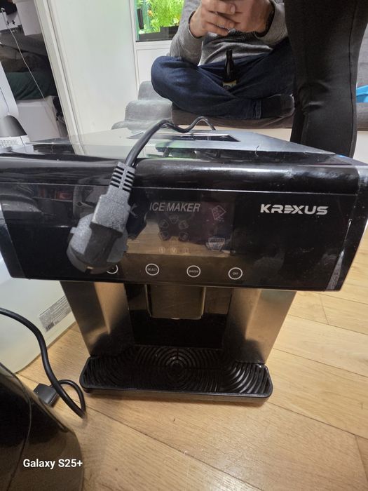 Kostkarka do lodu 2w1 15 kg/24h150w Inox