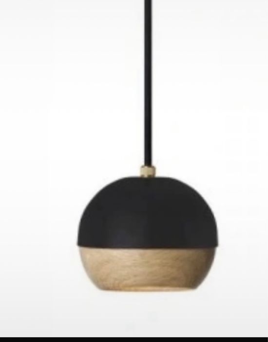 Westwing puekna lampa kula dąb metal loftowa