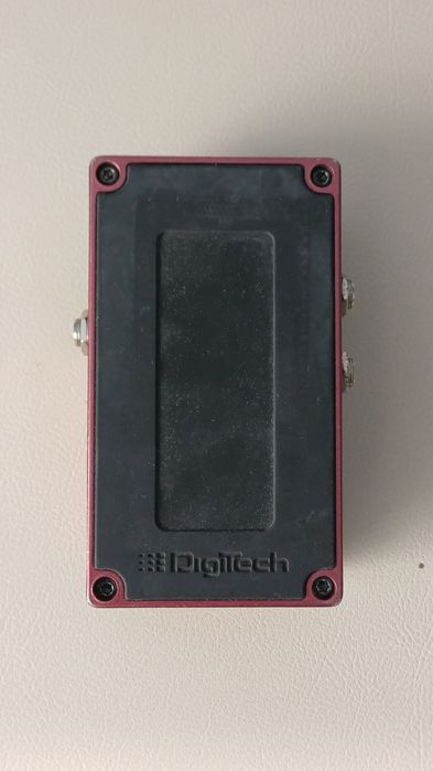 Digitech Bass Driver przester do gitary basowej