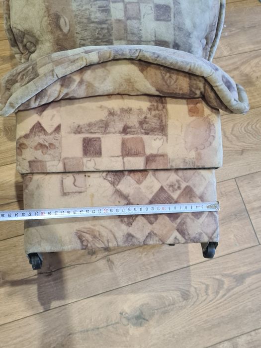 Pufy używane 2 sztuki