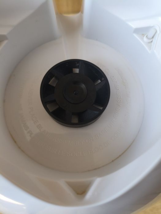 Продам стаціонарний Блендер Braun
