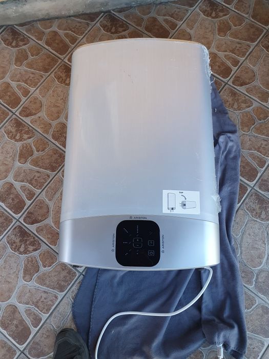 Elektryczny Podgrzewacz wody Ariston Vls 50