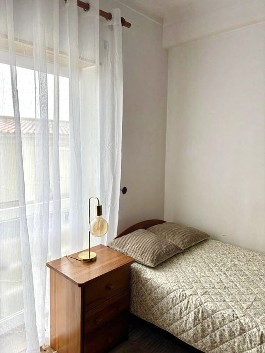 Quarto Coimbra ( Despesas incluídas)