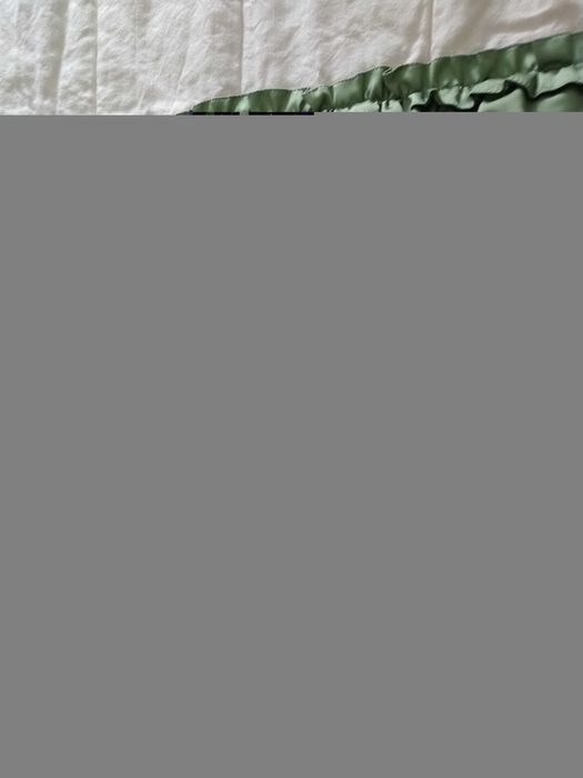 Conjunto de colcha em linho, fronhas e toalha de mesa