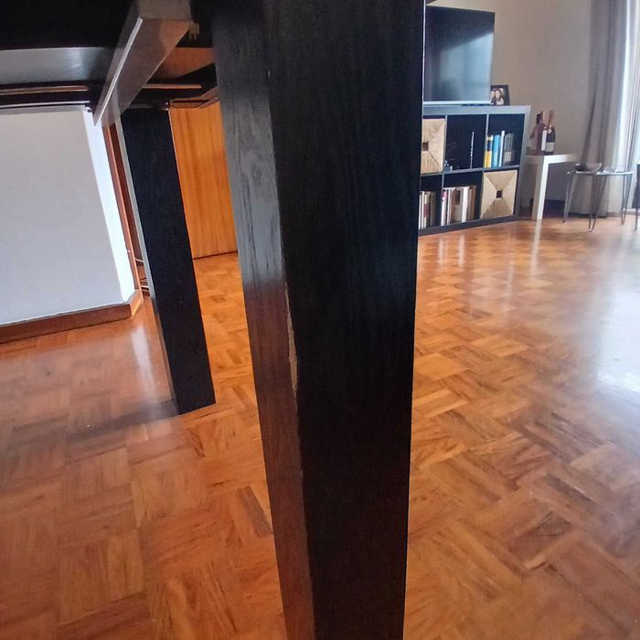 Mesa de Jantar Extensível – Vidro Preto | Excelente Estado