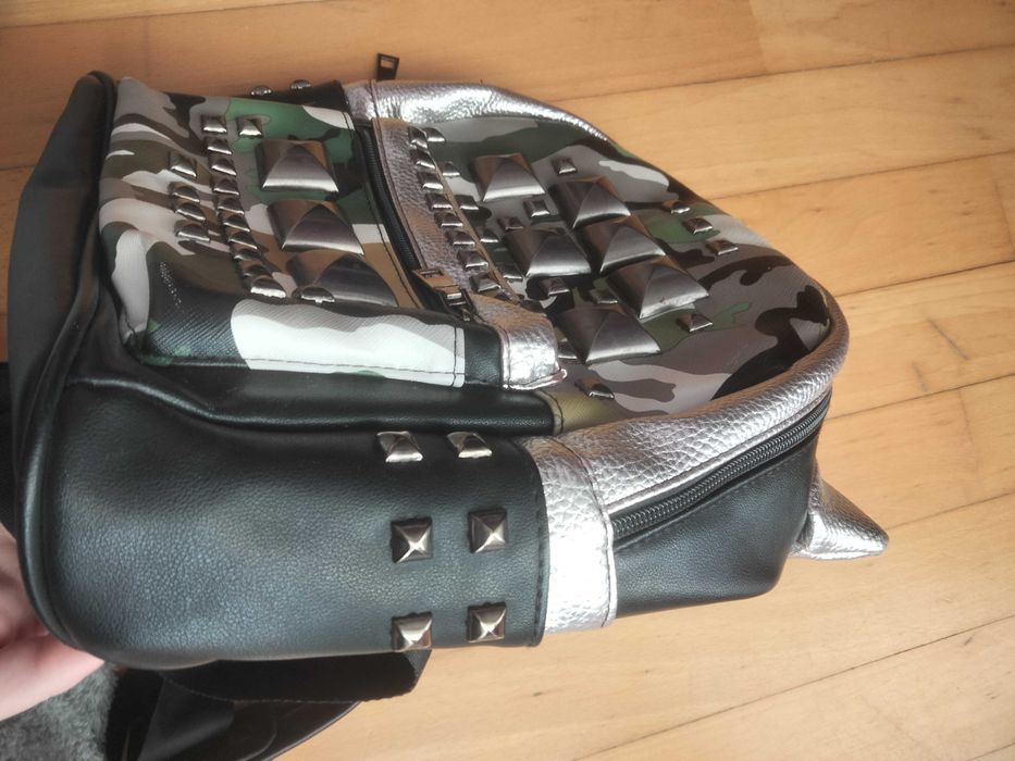 Рюкзак жіночий портфель