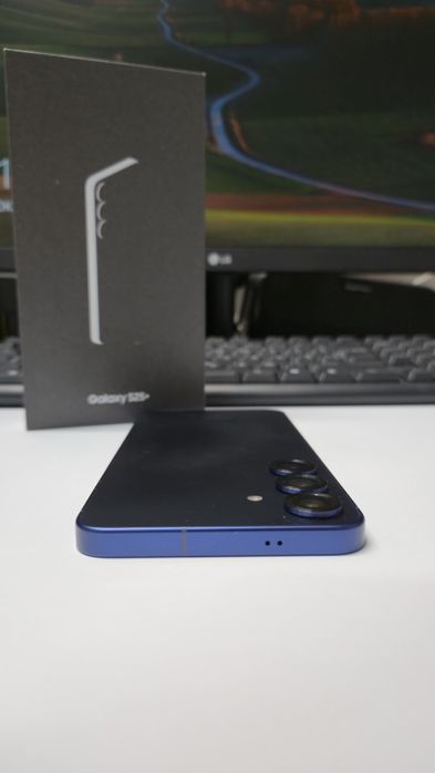 Samsung S25+ Plus 12/512Gb, Офіційний