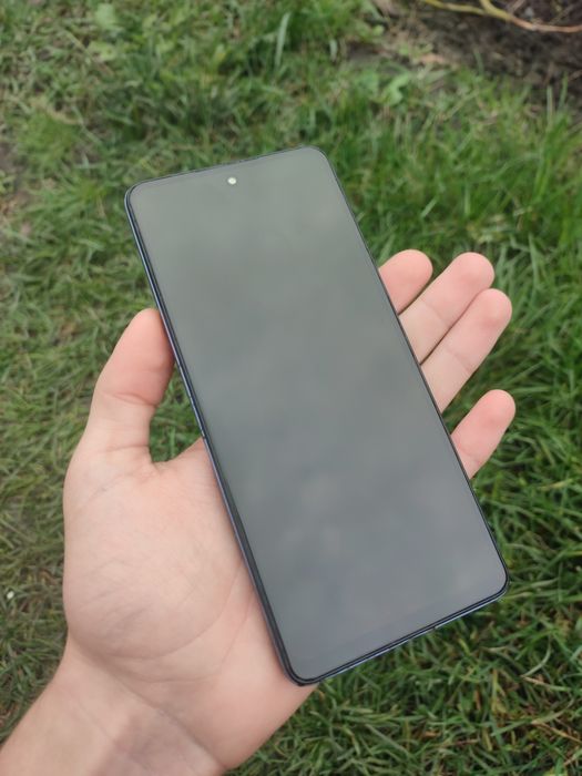 Продам смартфон, Tecno Spark 10 Pro 8/256