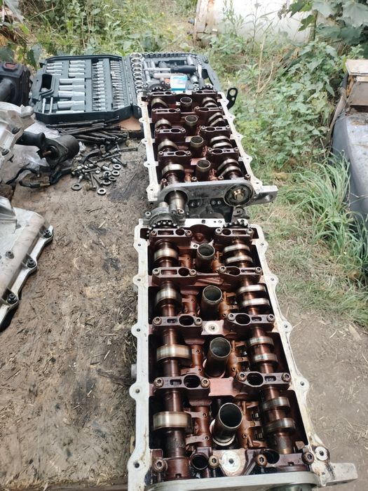 ГБЦ головка блоку AUDI A8 D3 4.2 077103373an  BFM V6