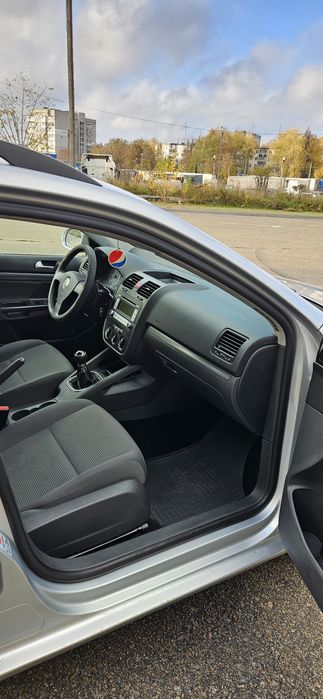 Volkswagen Golf 2009 рік 1.9 дизель для військових