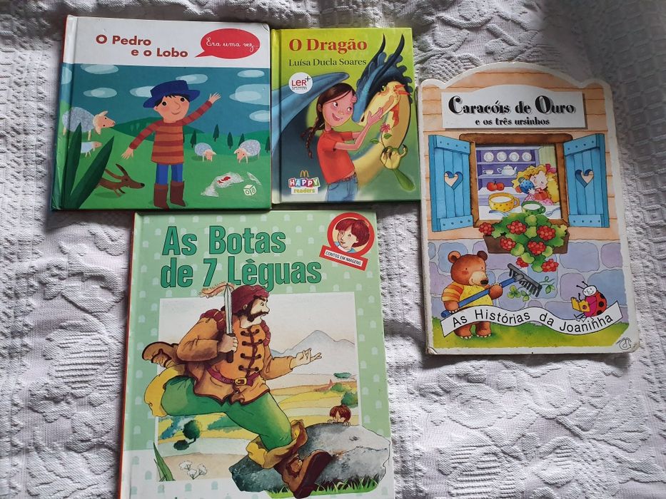 Livros variados infantis