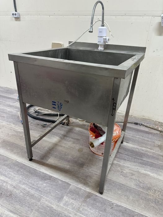 Продам умывальник нержавейка